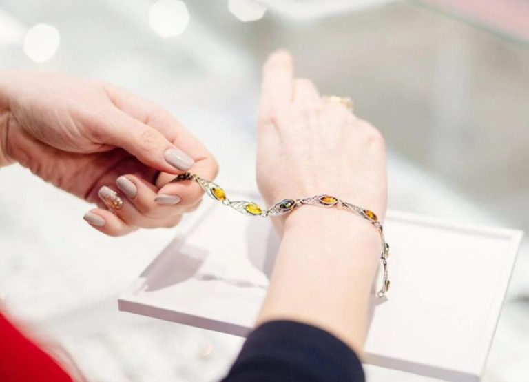 Diskon Besar & Penawaran Penjualanan